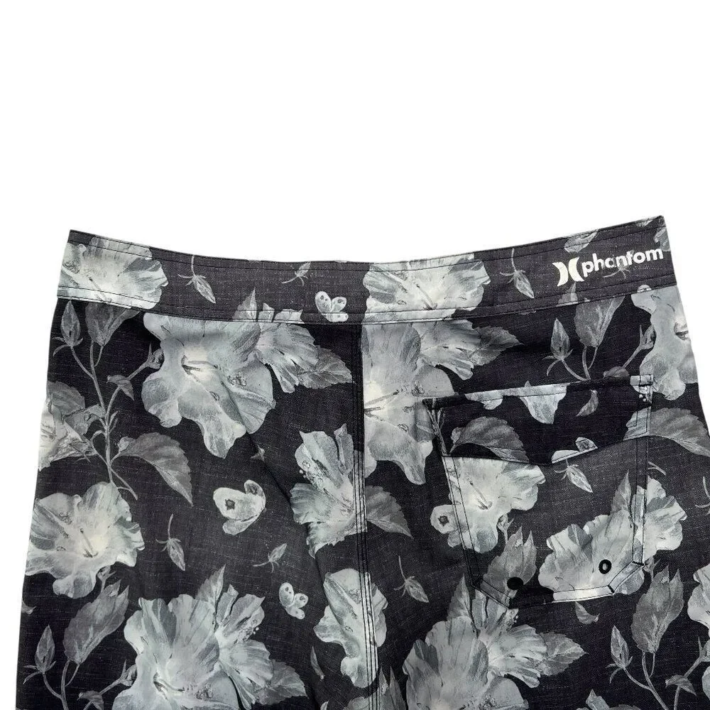 Hurley Men's Size 32 Phantom Black &‎ Gray Floral Print Boardshorts